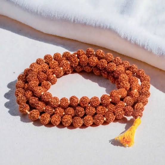 Rudraksha mala (medium size)